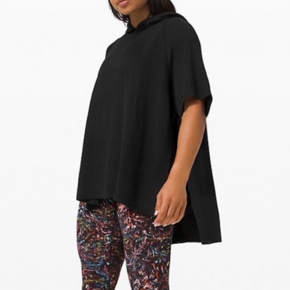 Lululemon Opened Up Poncho in Black
